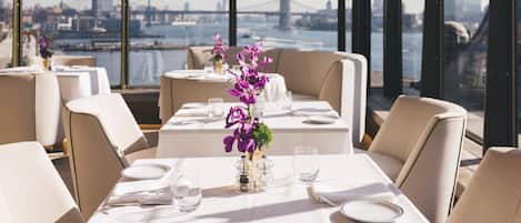 2 restaurants, breakfast, lunch, dinner served; Italian cuisine