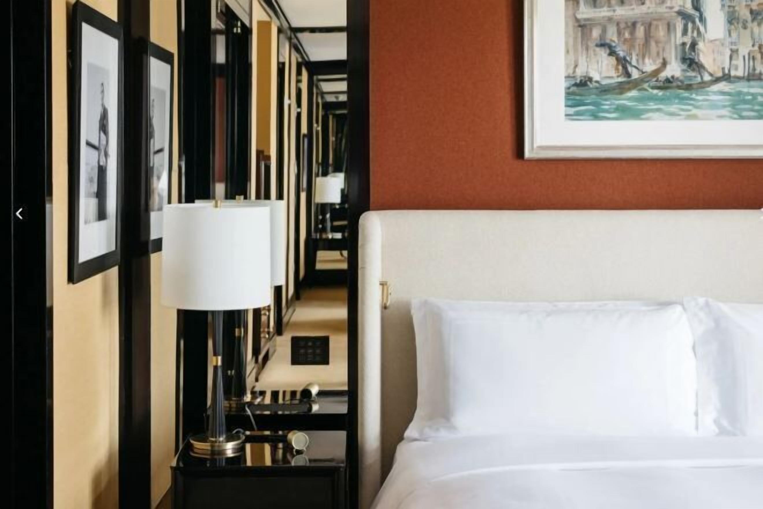 Frette Italian sheets, premium bedding, minibar, in-room safe