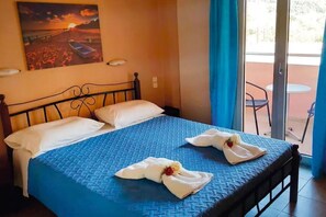 Room - Eleni Family Apartments (Corfu)