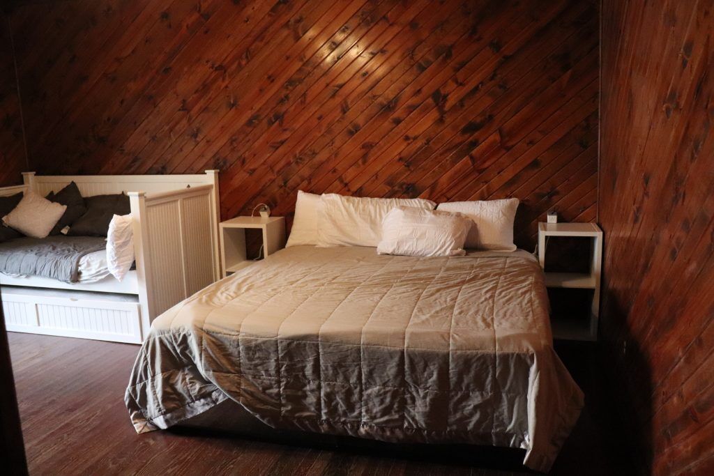 Large 4BR Buffalo Mountain Retreat in Williamson