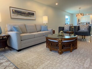 Smart TV, DVD player, books - Sanibel Beach Escape II (Sanibel)