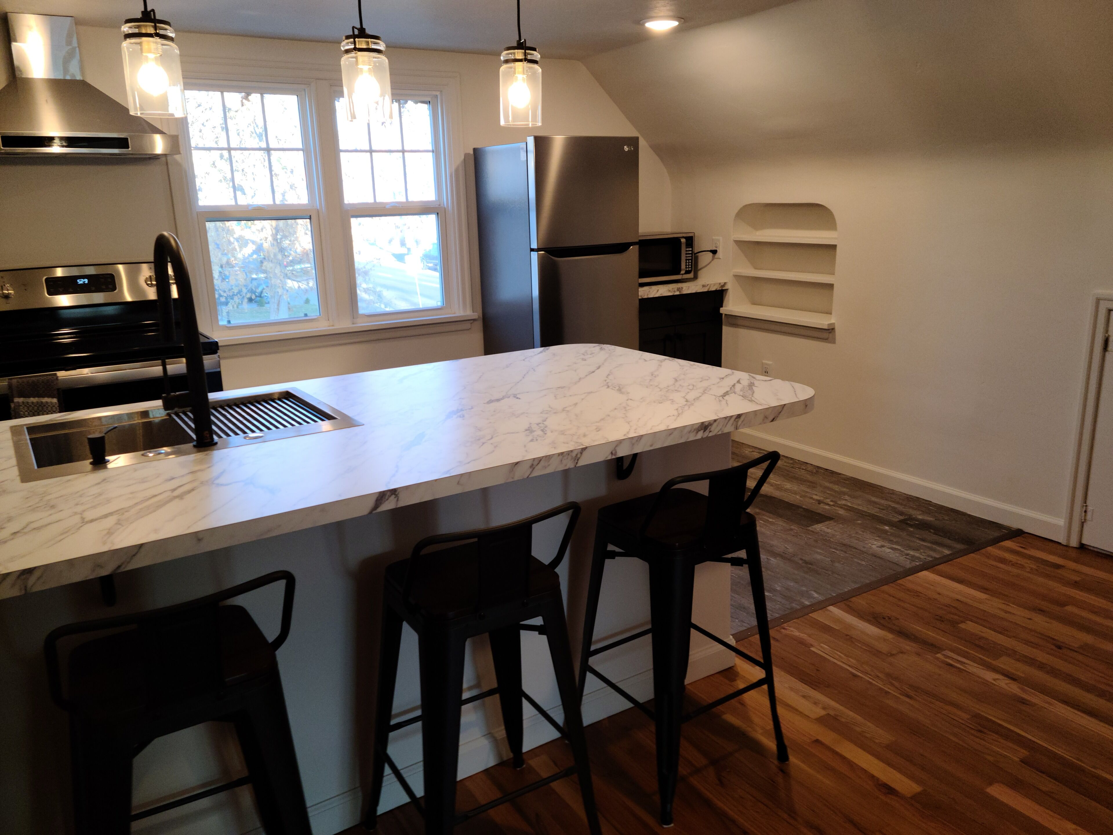 Newly remodeled top level 2 bedroom 1.5 bathroom entire apartment