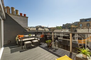 Outdoor dining - The Edinburgh Rooftop Terrace (Edinburgh)