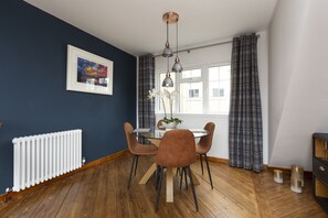 Dining - The Edinburgh Rooftop Terrace (Edinburgh)