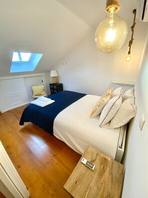 3 habitaciones, tabla de planchar con plancha y wifi gratis 