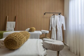 Massages des tissus profonds, massages suédois, massages sportifs