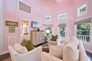 Unclassified image, 5 of 50, button