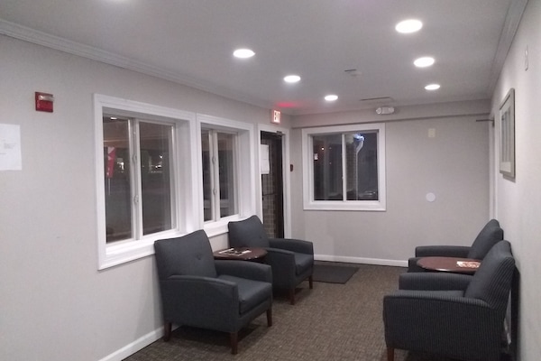 Área de estar no saguão