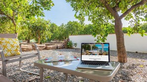 Property grounds - Casa Las Mellizas Álora by Ruralidays (Málaga)