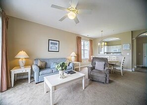 Condo, 2 Bedrooms | Living room