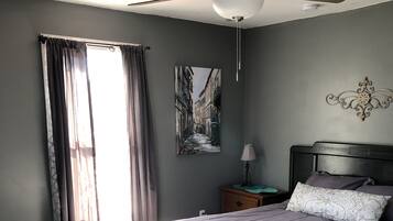 2 chambres, fer et planche Ă repasser, Wi-Fi gratuit, draps fournis