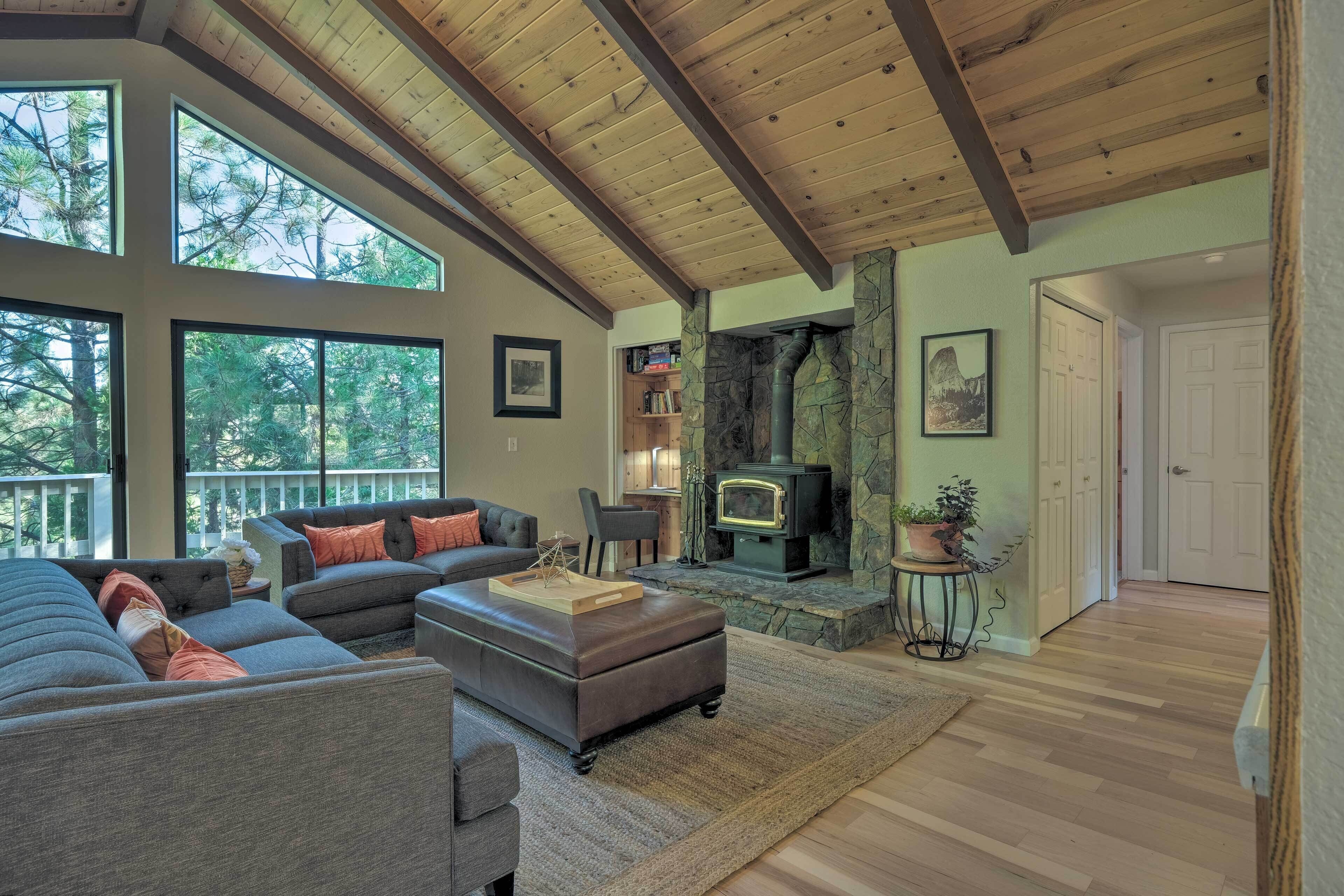 Yosemite Gateway Cabin at Pine Mountain Lake!