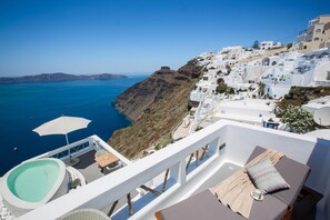 Property grounds - Chic Hotel Santorini (Santorini)