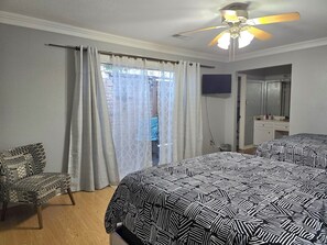 3 bedrooms, desk, iron/ironing board, travel cot