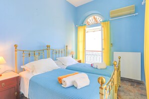 3 habitaciones, tabla de planchar con plancha y wifi gratis 