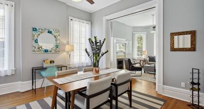 Renovated Jones Street Parlor Apt +Private Parking