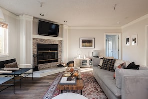 Smart TV, fireplace, offices - Gorgeous Heart of Breck Ski-In Ski-Out Cabin | Rocker by AvantStay (Breckenridge)