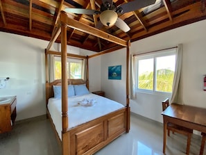 9 Schlafzimmer, Schreibtisch, kostenloses WLAN, Bettwäsche