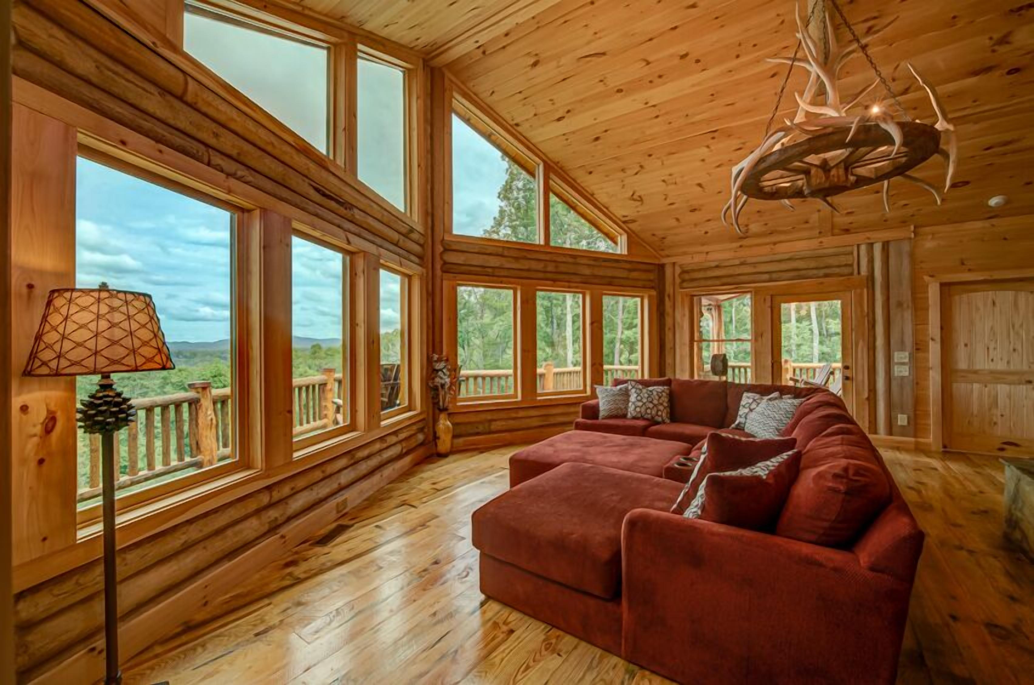 Serenity Peak | Mountain View | Close To Town | Paved | Dog Friendly