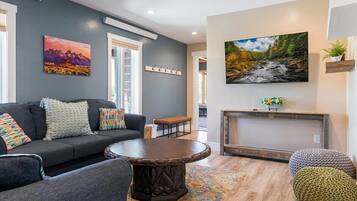 TV, fireplace, books, offices