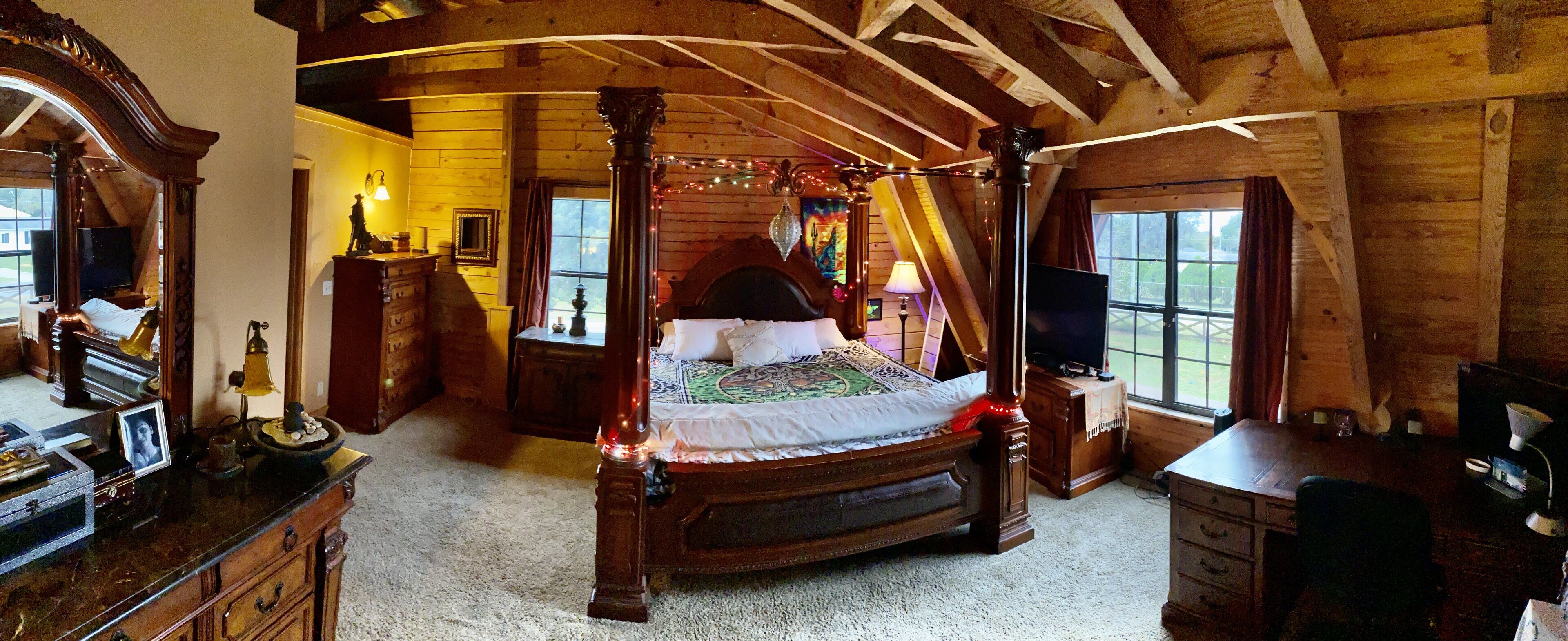 Mystic Cabin Retreat Home w/pool near Orlando, close to Disney! 