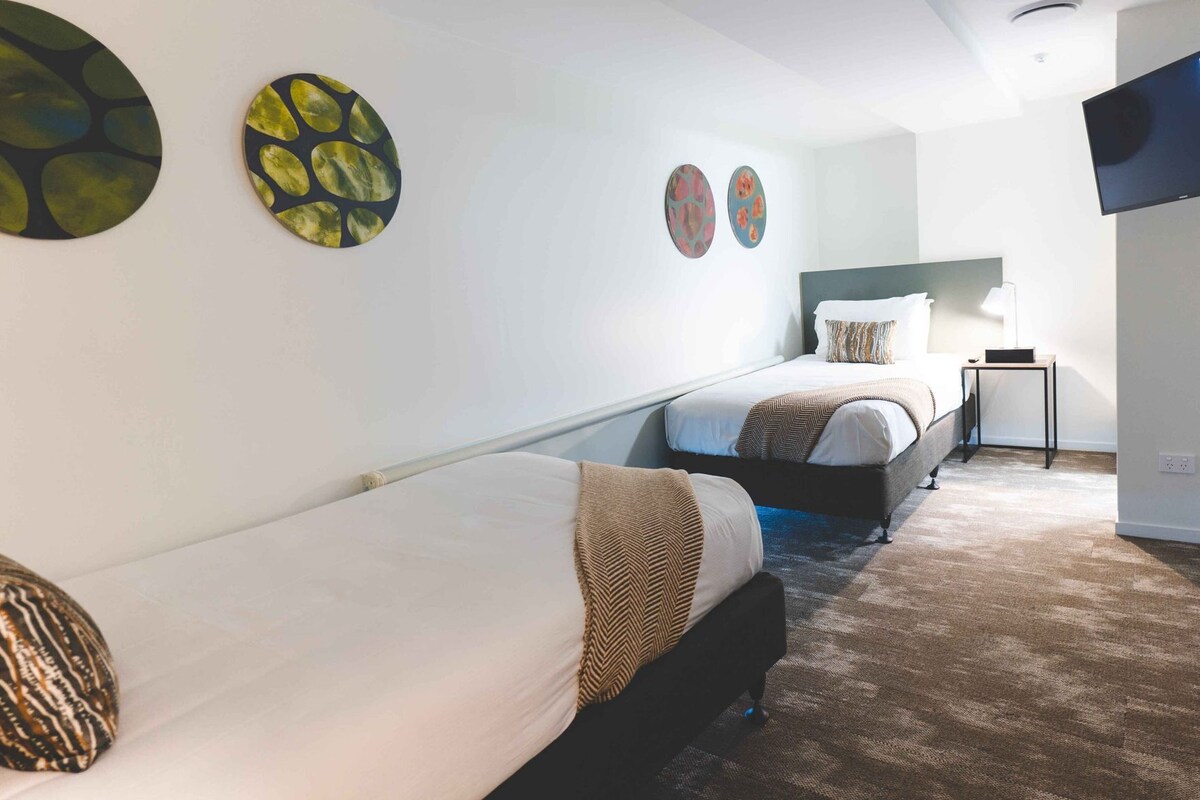 Hypo-allergenic bedding available, pillowtop beds, in-room safe, desk