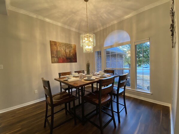 Dining - Whole house with a Texas sized lot (Pflugerville)