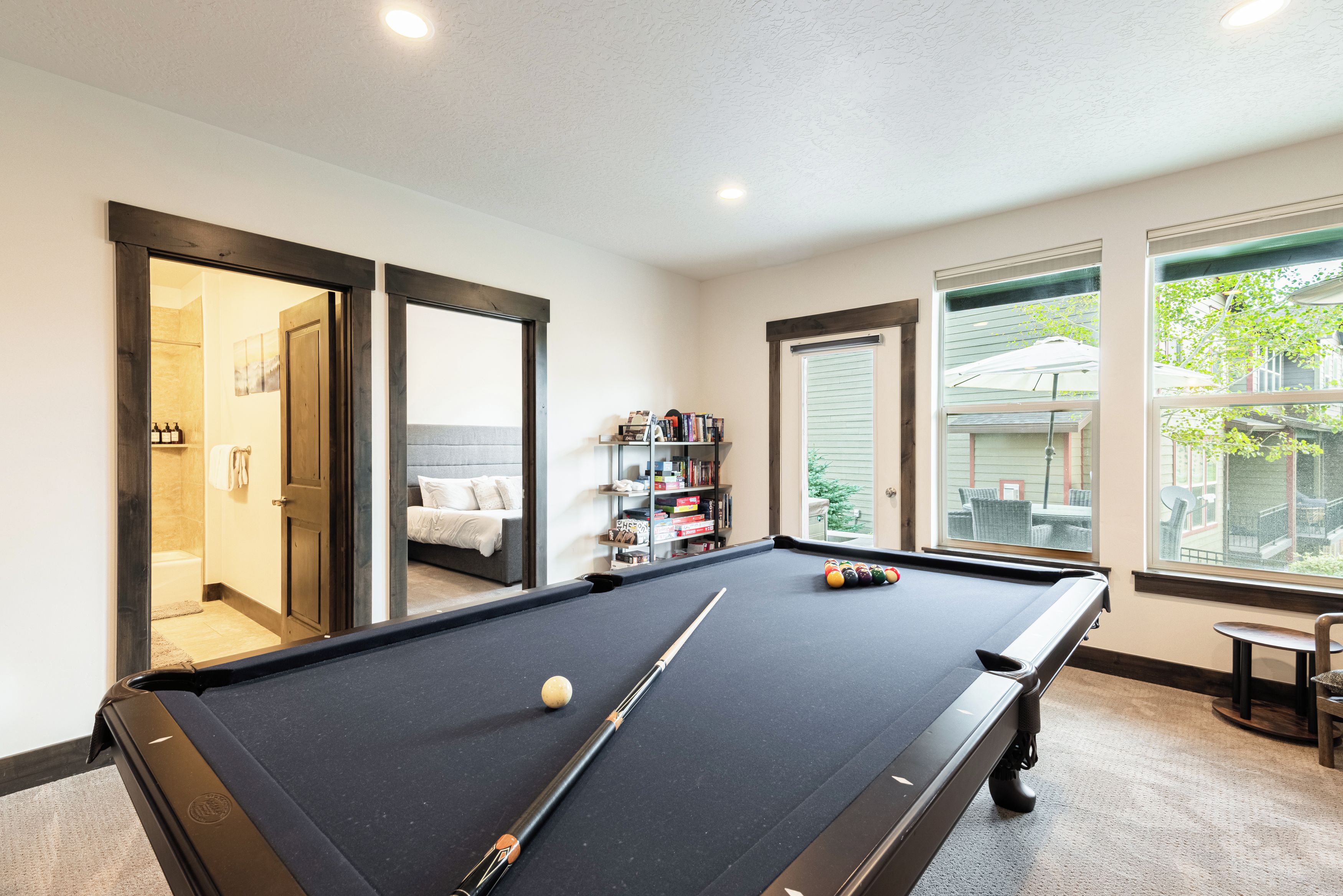 Jordanelle Escape | Pool Table, Hot Tub, Patio & Seasonal Pool - Kamas, UT