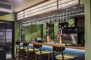 Dining - Hotel Transit (Mumbai)