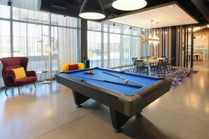 Lounge - Aloft by Marriott Lubbock (Lubbock)
