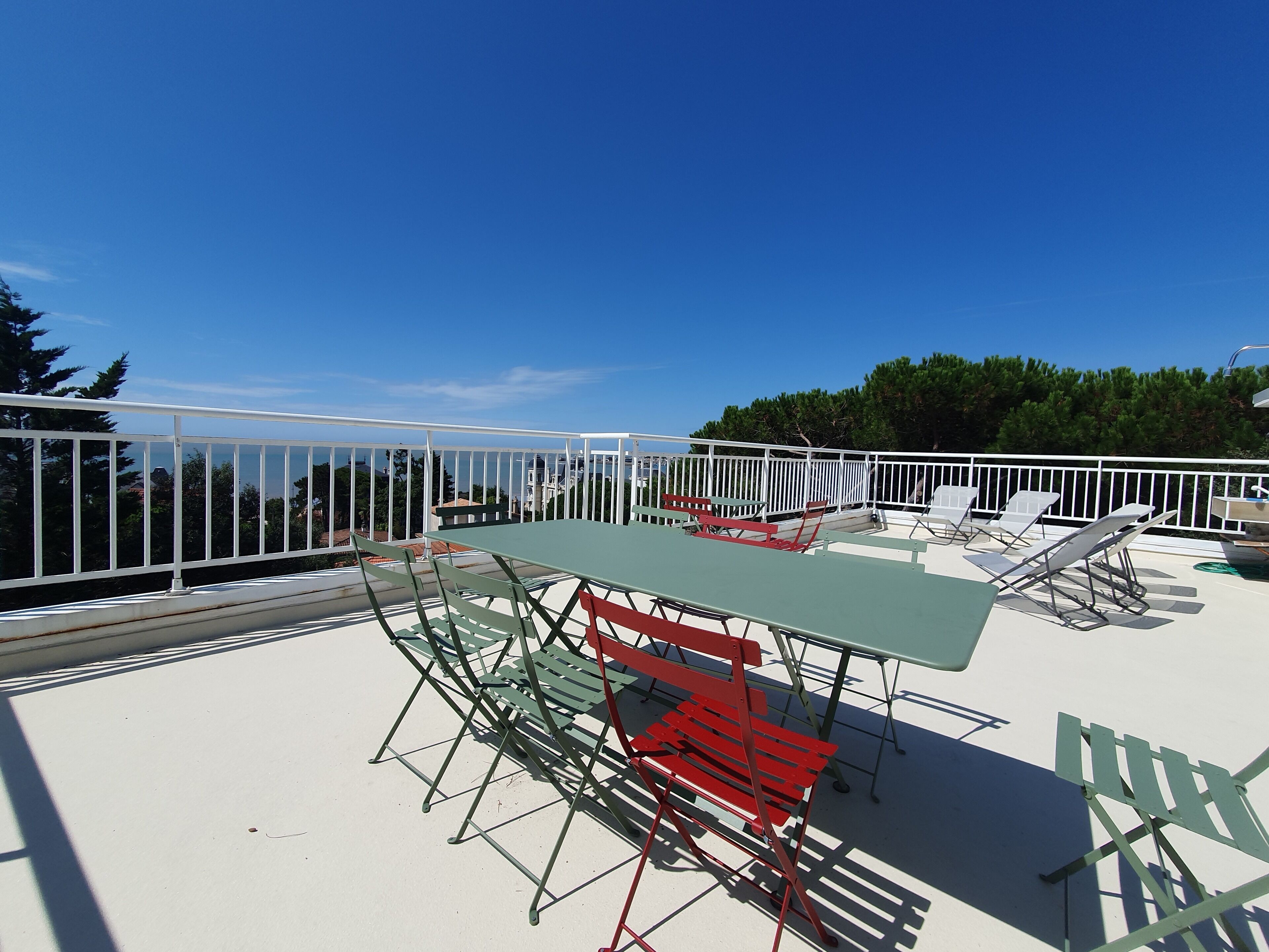 Sea view - exceptional villa Parc de Royan- 10 pers with solarium.
