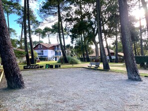 Property grounds - T2 Apartment mezzanine with terrace and pets allowed (Soustons)