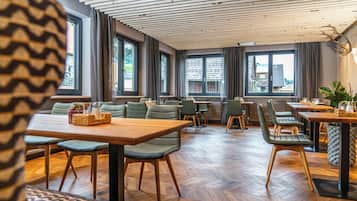 Daily buffet breakfast (EUR 25 per person)