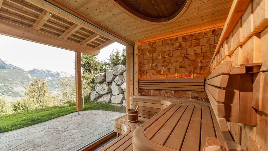 Skylodge Alpine Homes