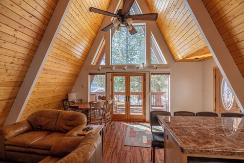 A-Frame Cabin close to Gull Lake, lots of upgrades, walk to both June and Gull Lake