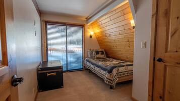3 habitaciones, wifi gratis y ropa de cama