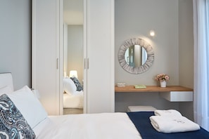3 Schlafzimmer, Zimmersafe, Bügeleisen/Bügelbrett, Reisekinderbett