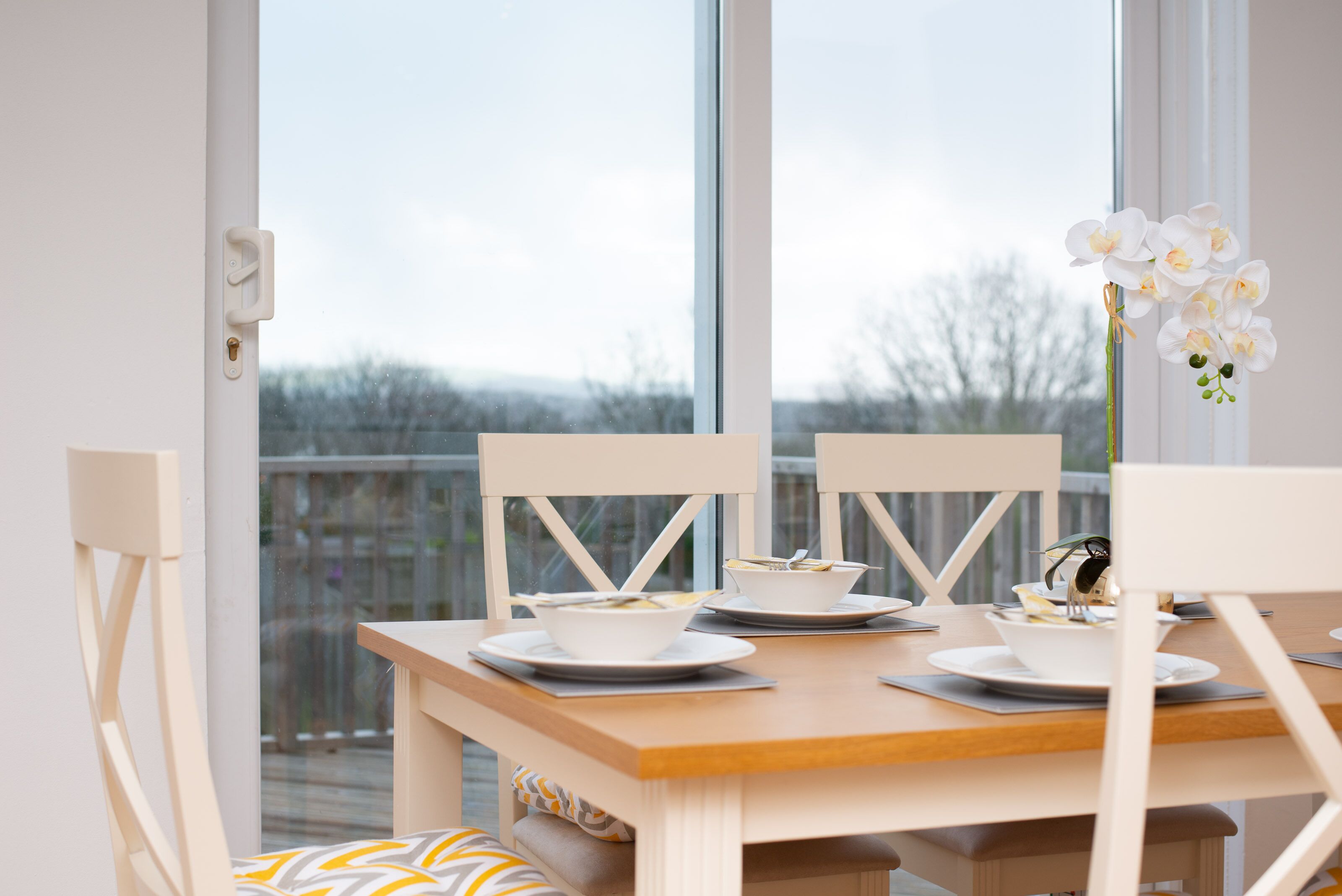 House | In-room dining