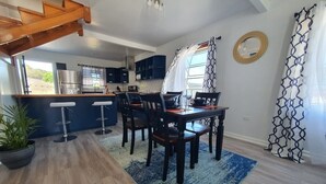 Dining - THE RADCLIFFE - Luxury townhome 7 mins walk to Beach, restaurants, bars.  (Saint John)
