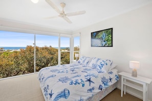 Unclassified image, 4 of 11, button - View Point (Anglesea)