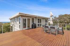 Unclassified image, 2 of 11, button - View Point (Anglesea)