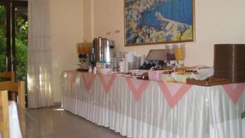 تناول الطعام