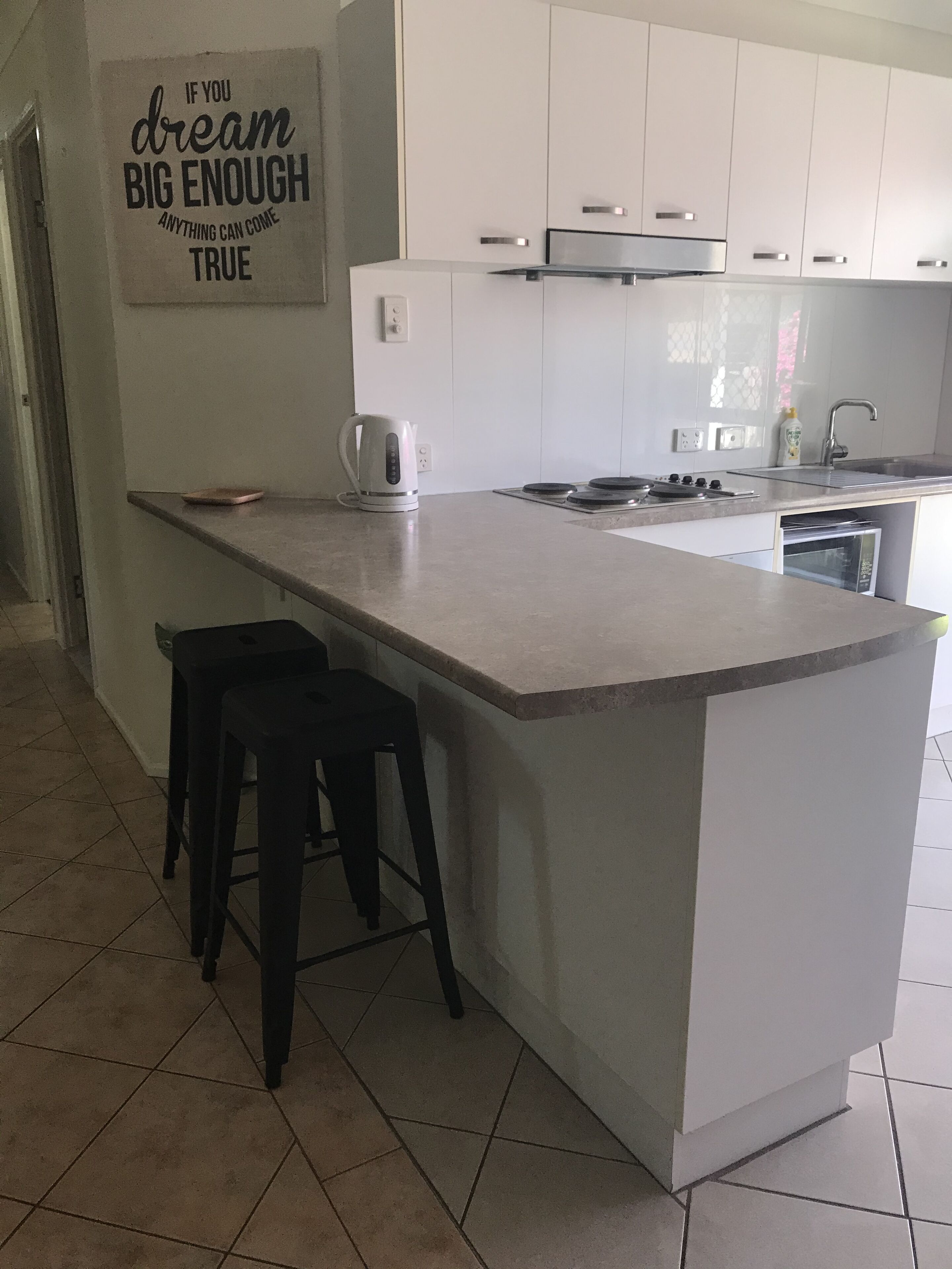 Burleigh Waters Retreat - Point of Difference