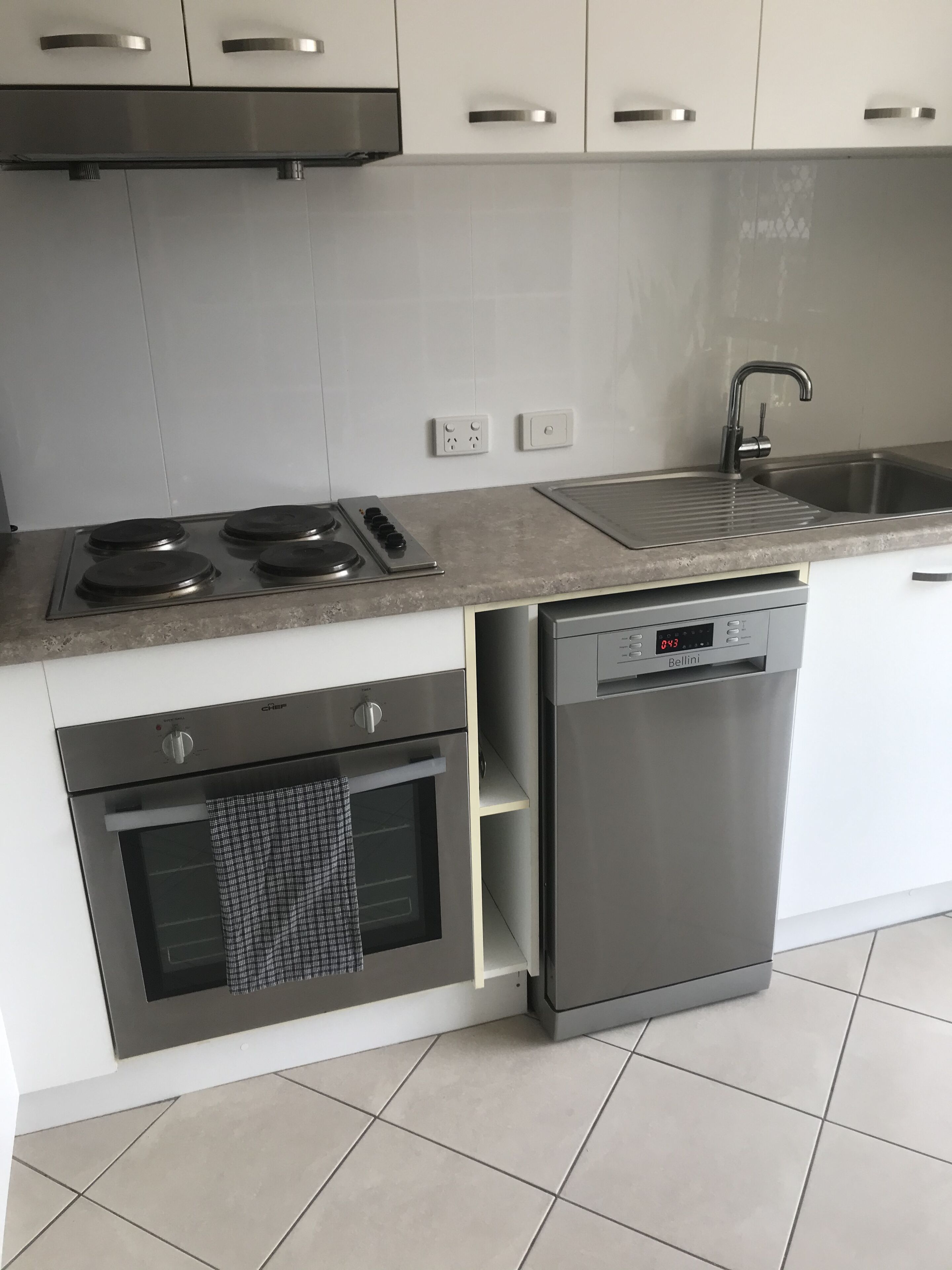 Burleigh Waters Retreat - Point of Difference - east coast holidays online — image 13