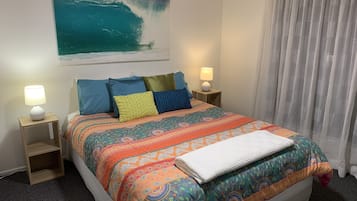 2 bedrooms, iron/ironing board, travel cot, free WiFi