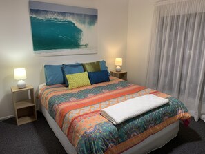 2 室のベッドルーム、アイロン / アイロン台、旅行用ベビーベッド、WiFi (無料)