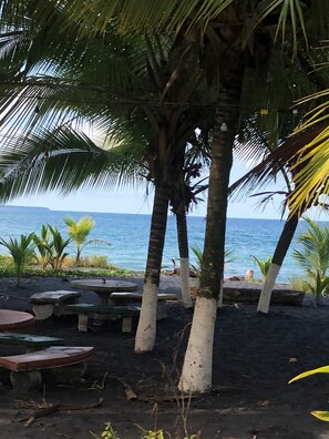Beach nearby - Caribbean Experience (Cahuita)