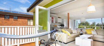 Arklow - Pet Friendly with Ocean Views
