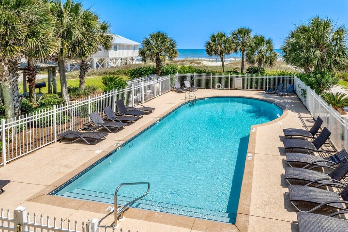 Gulf Front-Great Views-Intrepid Duplex