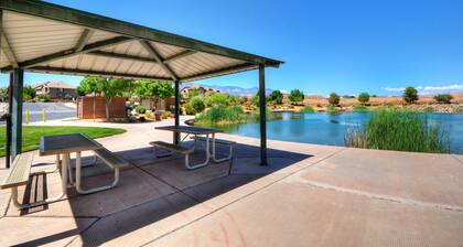 Coral Ridge Resort 4213|Near Coral Ridge Golf Course, Fishing Pond, and Community Pool, SLP 12